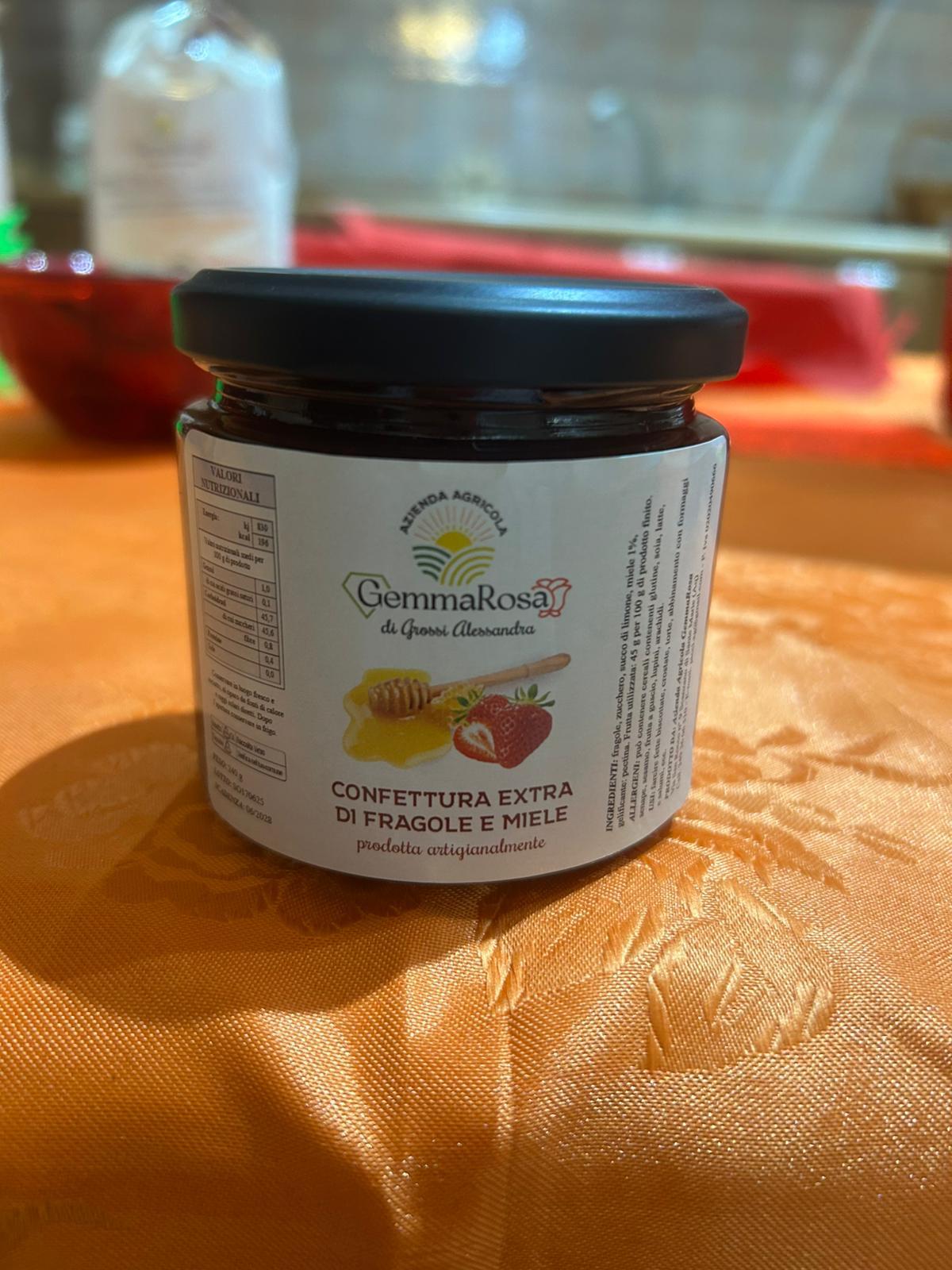 Confettura extra fragole e miele 240 gr